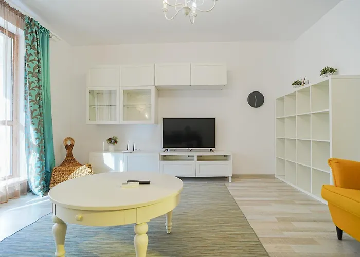 Hideaway Near Parliament Building * בוקרשט