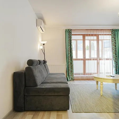 Hideaway Near Parliament Building Apartment *